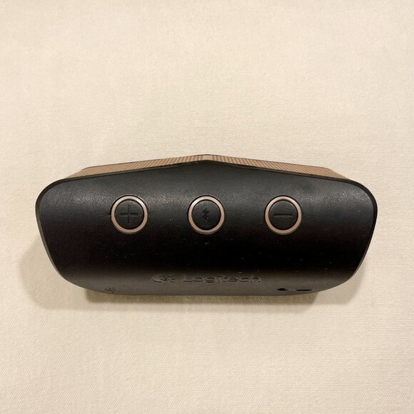 Logitech X300 Mobile Wireless Stereo Speaker in Copper and Black - Picture 12 of 13
